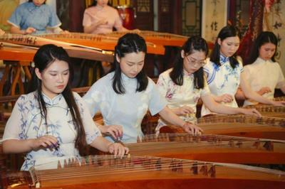 我校与上海长宁文化艺术中心举办“乐行雅集·声动锦绣”民乐艺术展演